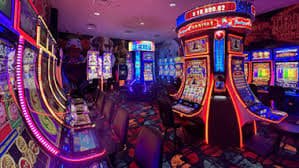 FHM95 Slot ကစားနည်း — Free Spins Bonus Round Myanmar ကစားသူ